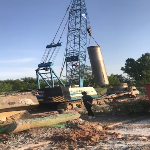本公司搓管机全套管施工一直径1500mm、深度21米咬合桩案例